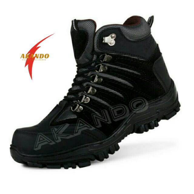 Sepatu Pria I Akando WOLVERINE Safety Original Almost