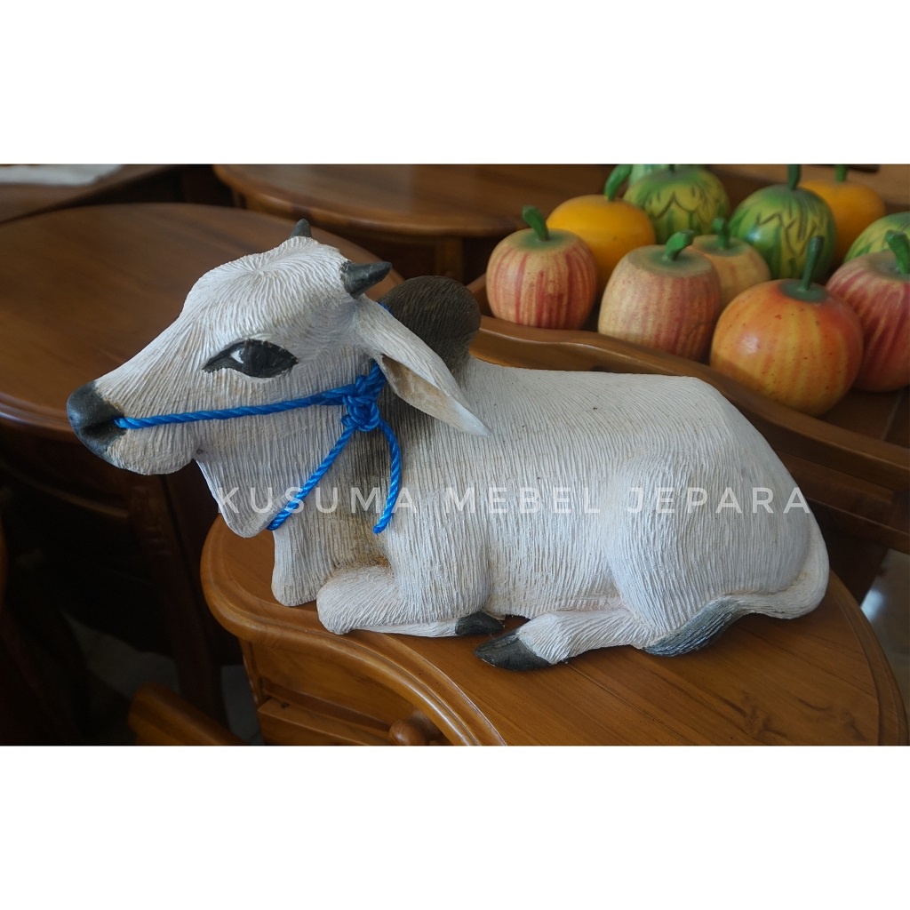 Hiasan Dekorasi Meja Patung Sapi Kayu Jati - Panjang 40cm