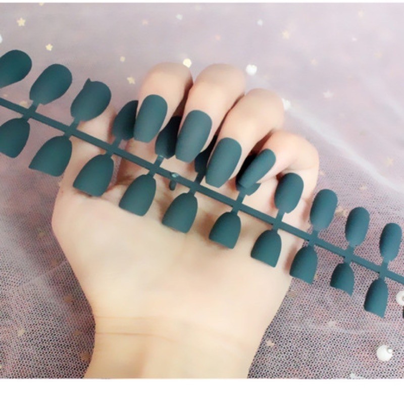 24Pc False Nail Art / KUKU PALSU Matte Nude Coffin Ballerina Drop shaped Press On Fake (NA-02)