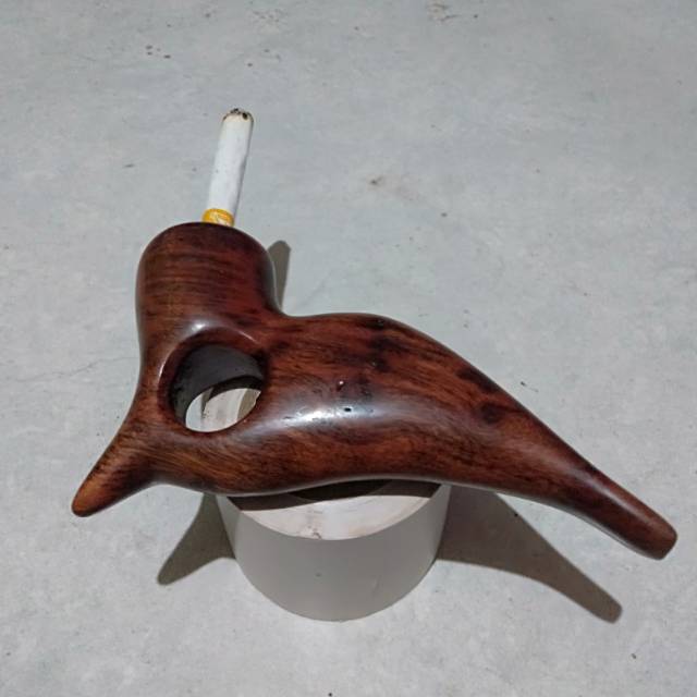 Pipa Rokok Kayu Stigi Legendaris