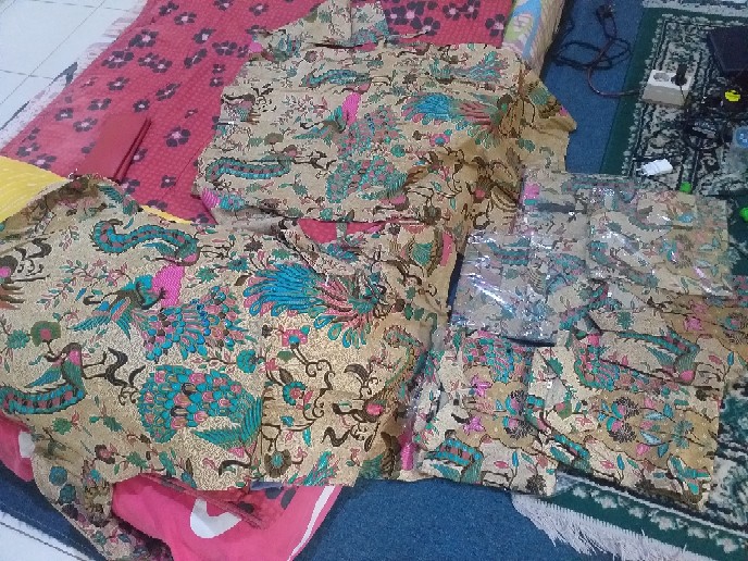 ( Gamis Jumbo ) Batik Couple Keluarga Sania Ruffle Ori Ndoro Jowi Dnt Motif Merak Tosca