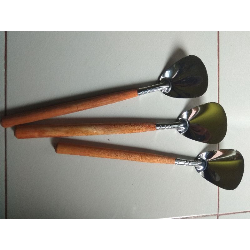 Sodet Tidak Bolong Stainless Gagang Kayu/Sodet Jawa