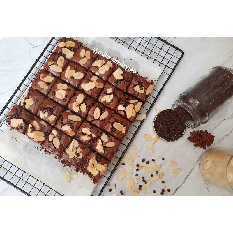 

fudgy brownies topping classic size M