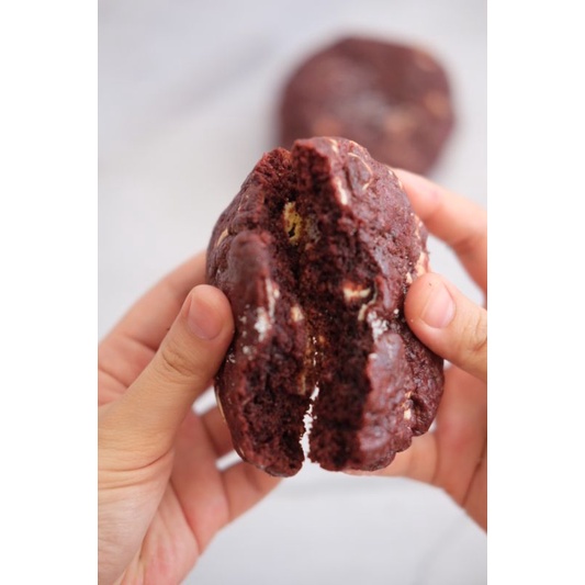

Red Velvet Soft Baked Cookies