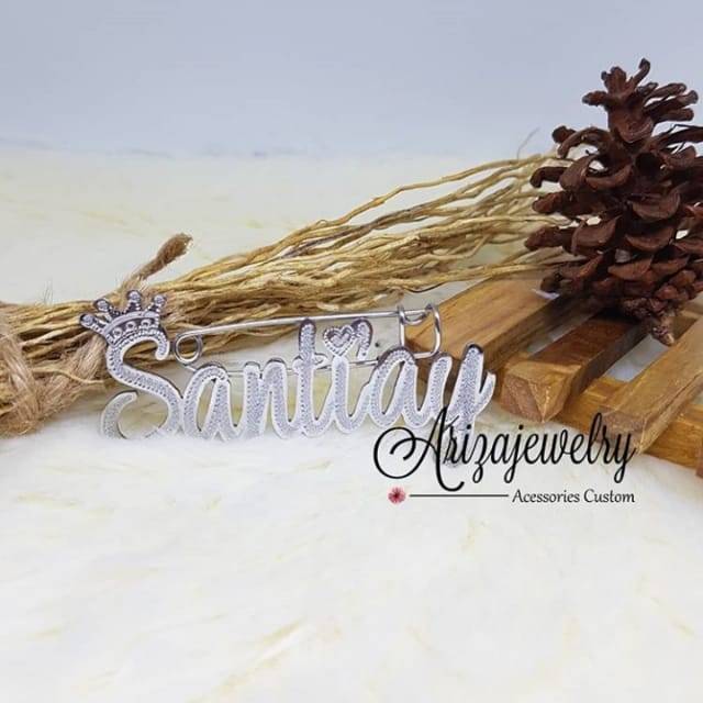 Bros nama silver grafir font bebas