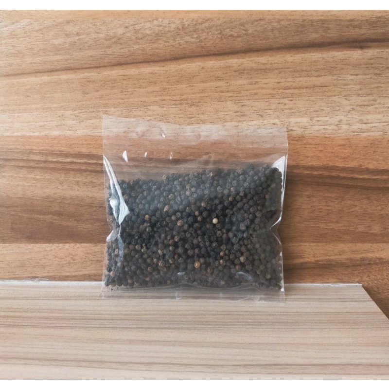 

lada hitam butir 100gr