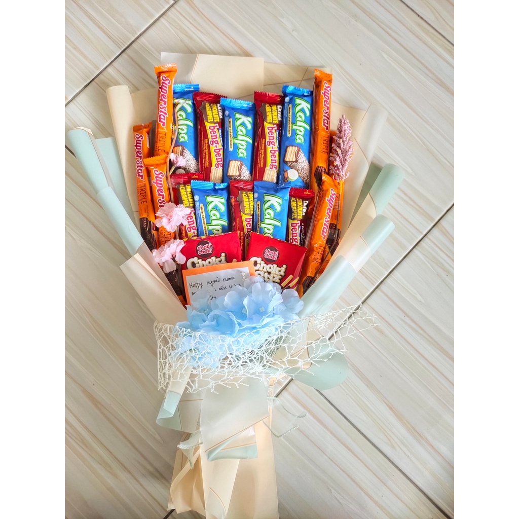 Buket Bouquet wisuda-acara besar-mahar boneka coklat snack bisa request