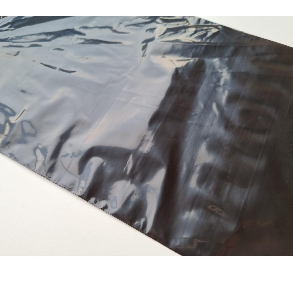 

Dijamin Laris POLYMAILER ±100PCS 28x42CM HITAM PREMIUM GLOSSY LEM PUTIH PLASTIK POLYMAILER GLOSSY BLACK