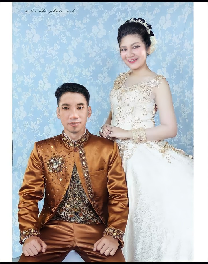 Edit Foto Prewedding/pernikahan