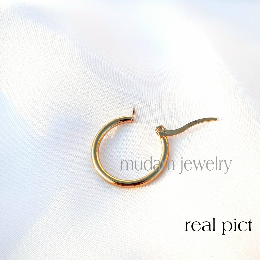 Anting Gipsy Stainless Steel Model Sederhana Tersedia Warna Rose Gold dan Gold