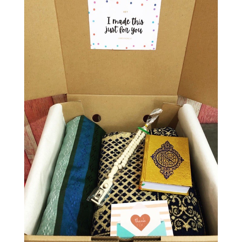 

hampers gift box kado ultah kado wisuda kado wedding