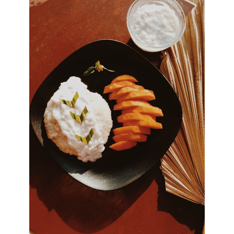 

mango sticky rice