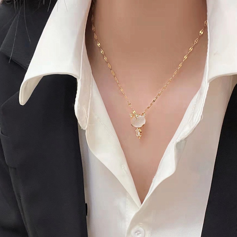Kalung Titanium Anti Karat Tahun Harimau Opal Lucu Beruntung Emas 18k Perhiasan Wanita