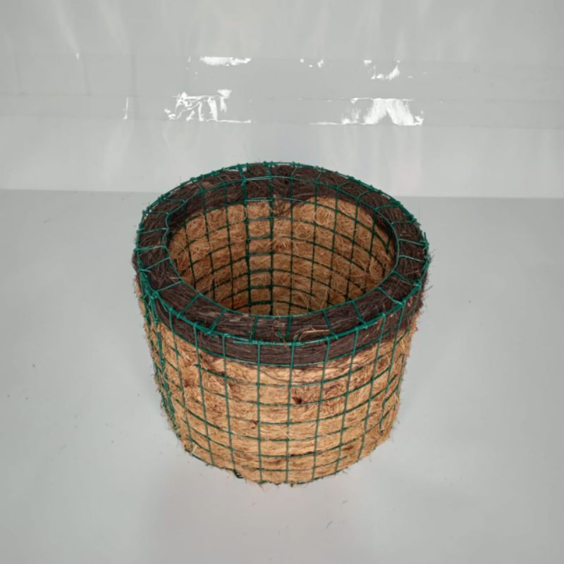 TERLARIS  Pot Bunga Anggrek / Pot Gantung Sabut Kelapa / Pot Dendrobium