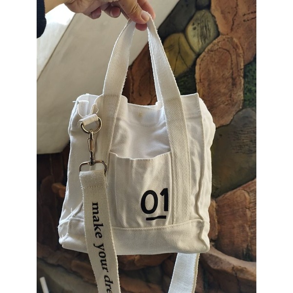 preloved Sling bag kanvas kecil SHOOPEN