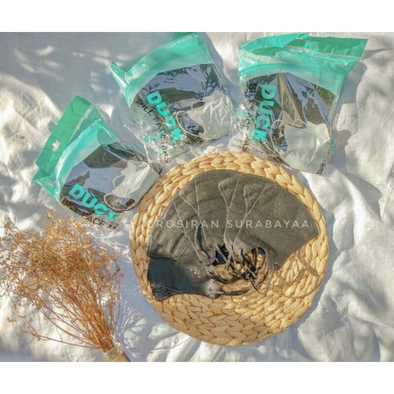 MASKER DUCKBILL HITAM GARIS ISI 25pcs