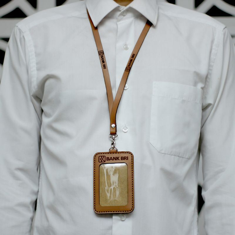 

Termurah !! Id card holder model simple / card holder custom / Name tag kulit asli