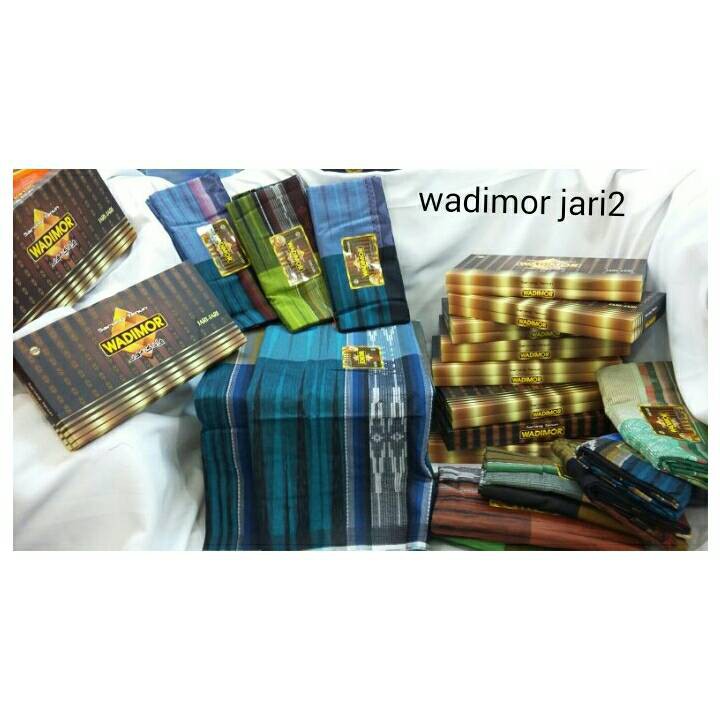 Sarung Wadimor Warna Dan Motif Random