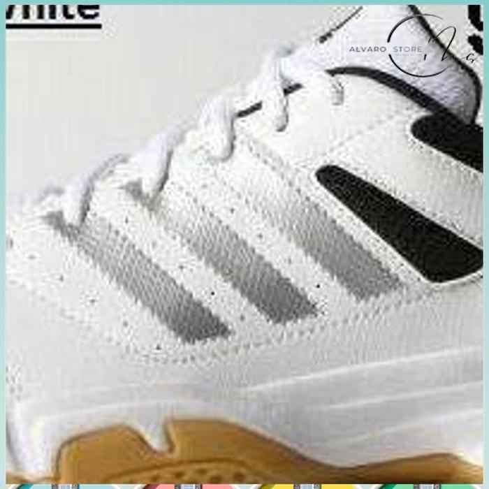 Sepatu Badminton/BuLutangkis Adidas Quick Force 3 (100% original) HEMAT