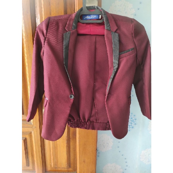 jas anak merah maroon
