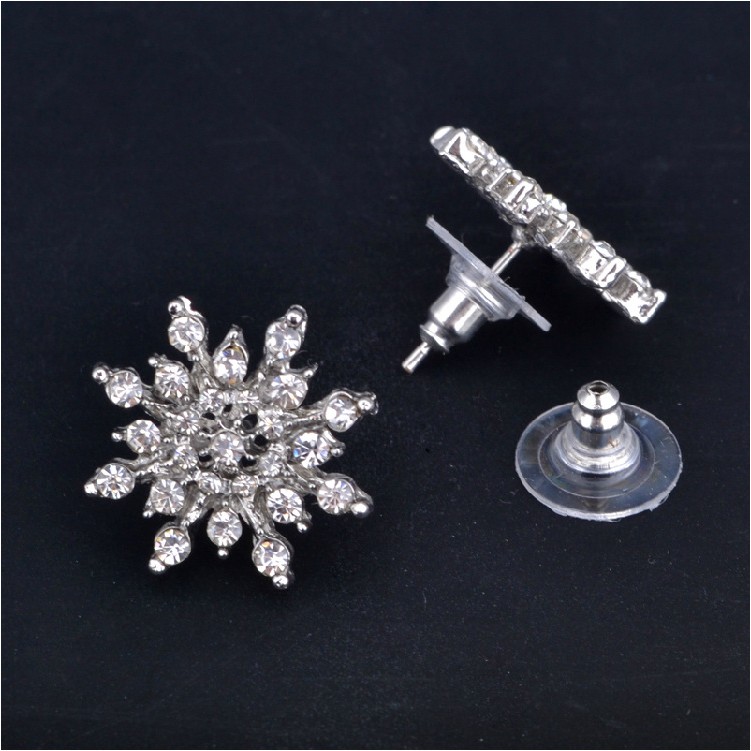 OILA anting berlian bentuk salju / diamond snowflake earrings (3E2) JAN019