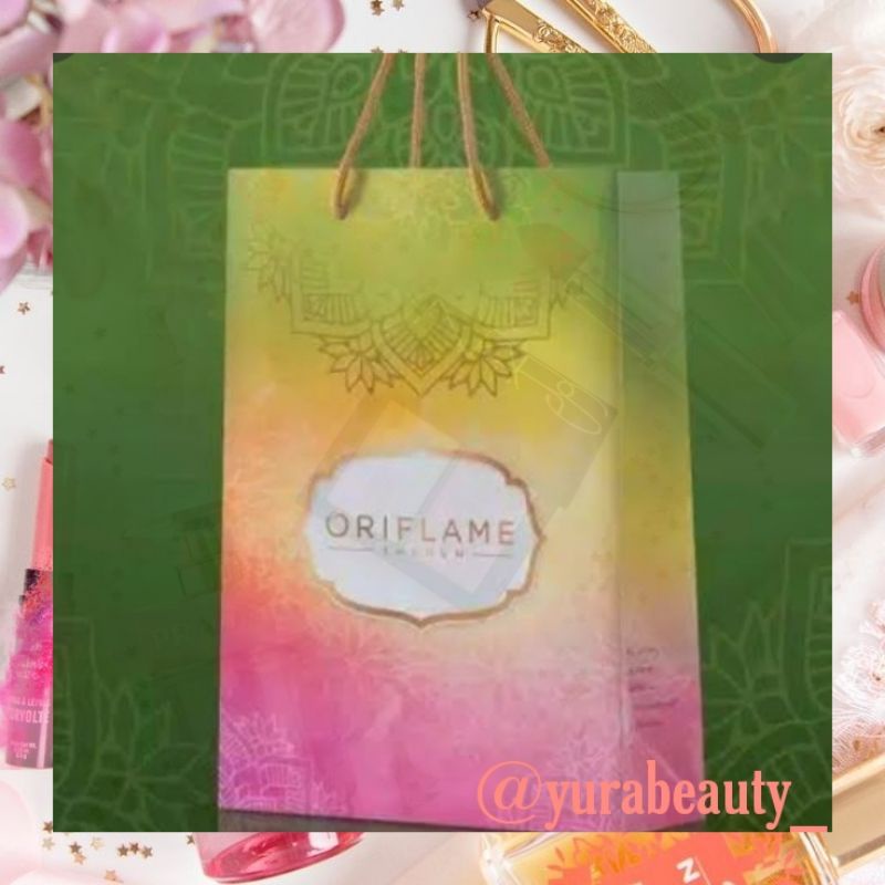 

Katalog / Paper bag / Beauty magazine/ New Paperbag(hijau)
