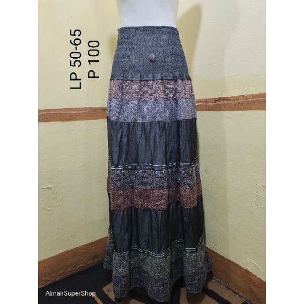 AlmairCollection PreLoved Rok dan celana / Bawahan wanita-