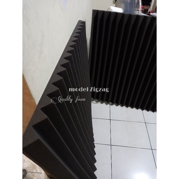 Busa peredam suara ruangan Acoustic model Zigzag 100×100cm