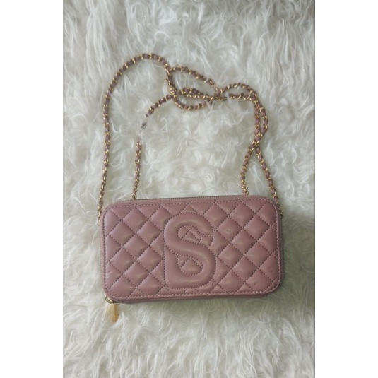 Yura Bag Mahogany Buttonscarves