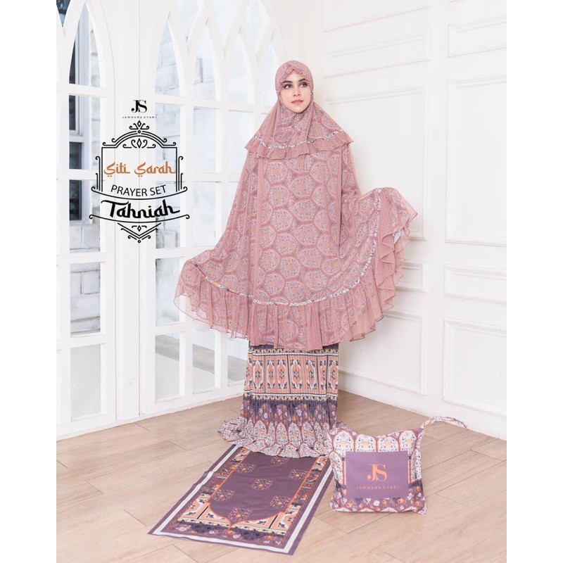 Siti Sarah Tahniah Prayer set by Jawhara Syari