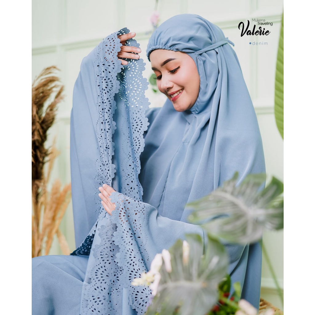 Mukena Mukenah jumbo dewasa bahan adem katun bali terbaru 2021 murah by MOKENA daily fringe purple