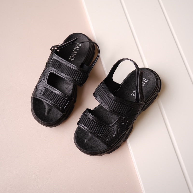 Resia Sandal