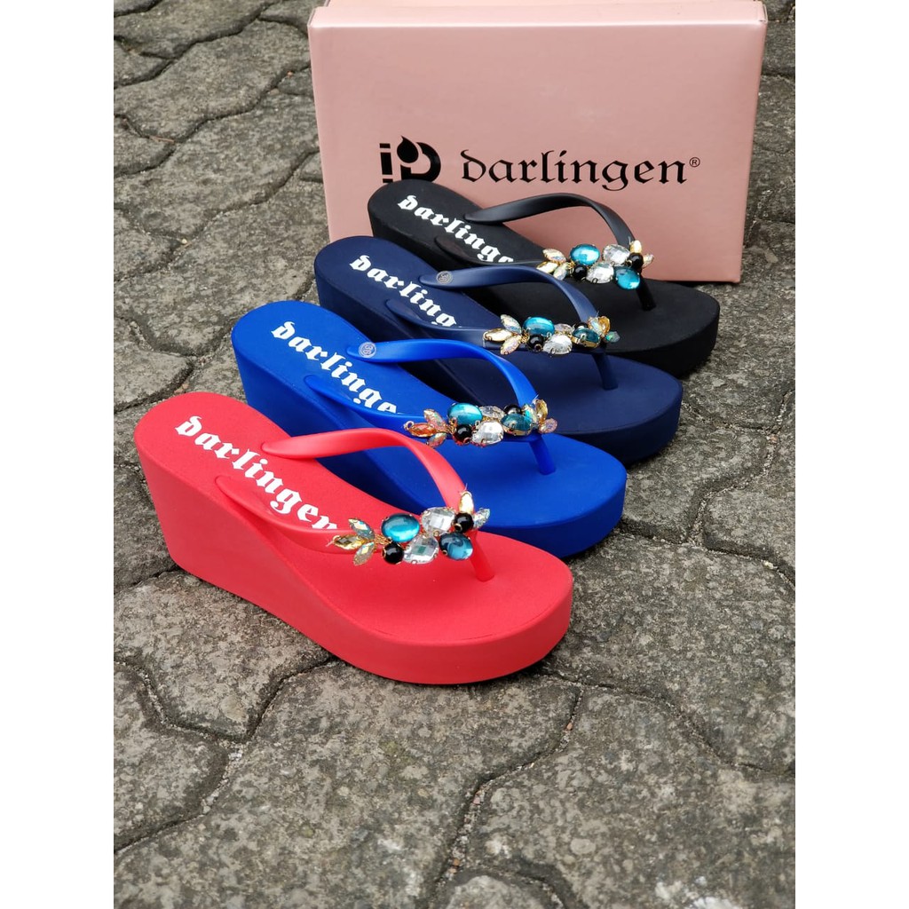 Darlingen  Yankess Wedges 8cm Sandal Wanita