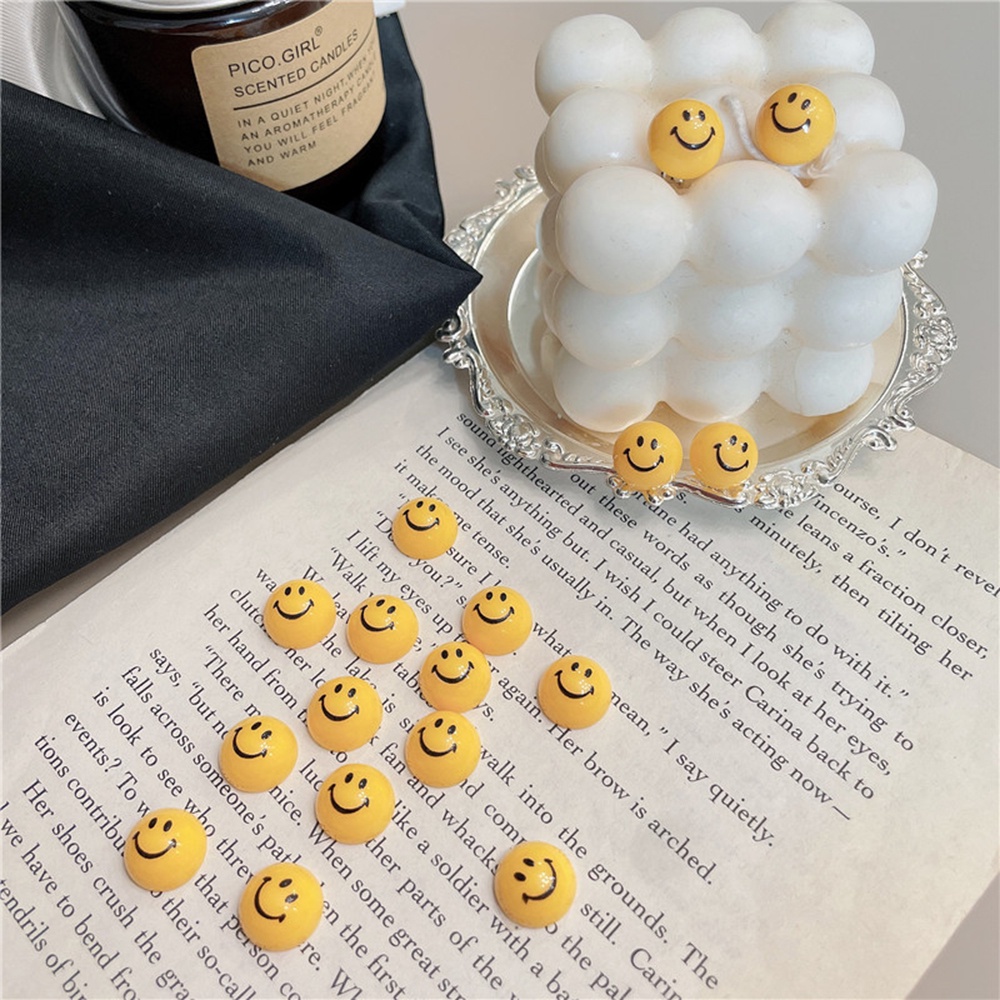 Anting Tusuk Wanita Desain Smiley Face Warna Kuning Gaya Korea Untuk Musim Panas