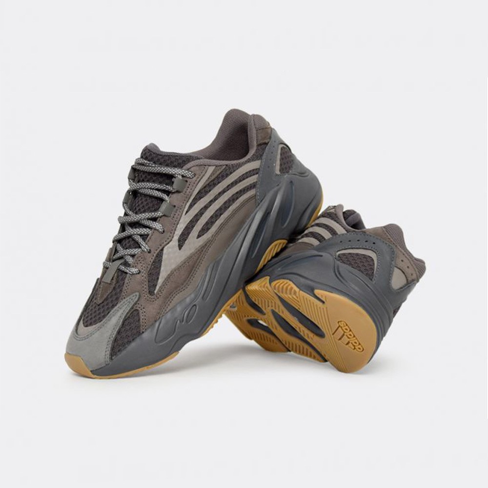 YEEZY 700 Geode PK Sneakers Sepatu