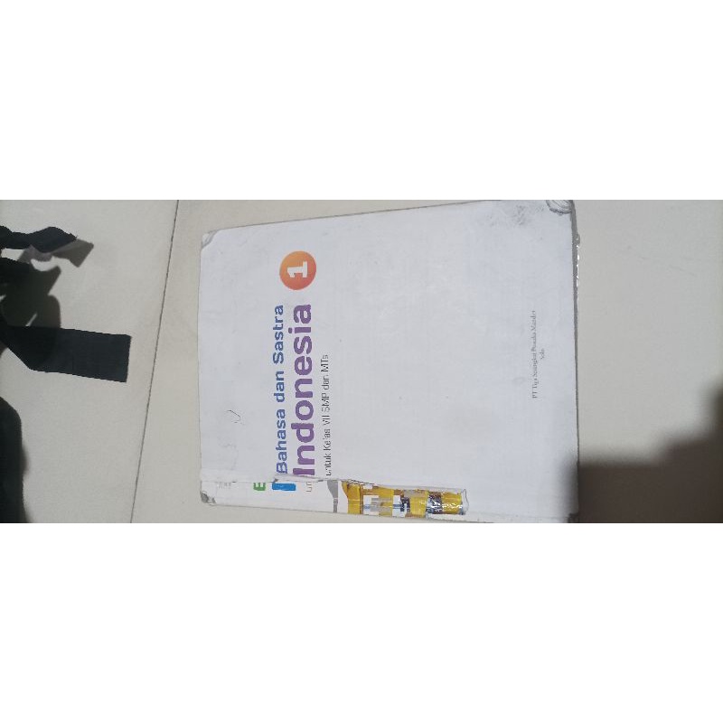 buku paket bahasa Indonesia kelas 7 SMP kelas 2 penerbit PT Tiga Serangkai pustaka Mandiri Solo