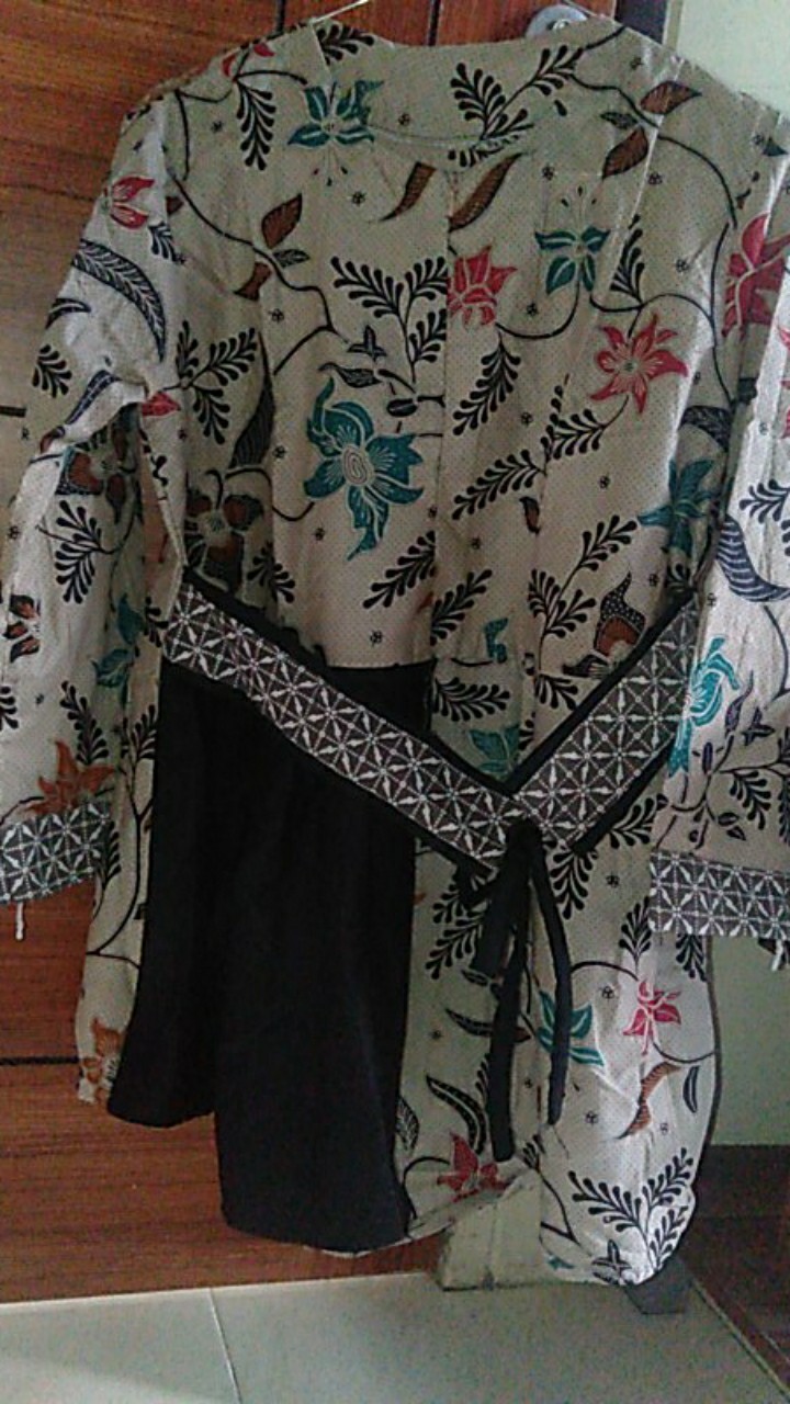 Atasan Batik Dolby Dolbi Dobby Doby Tenun Sutra Tulis Halus Katun Atbm Baron ,sarombit