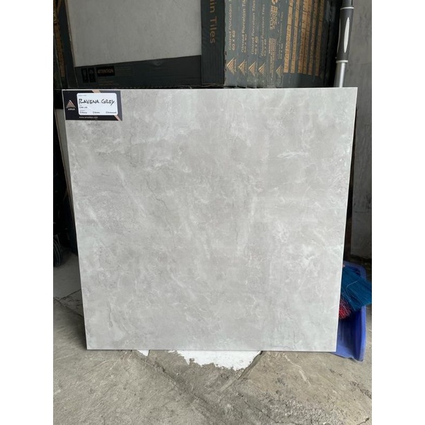 granit lantai RAVENA GREY 60×60 by arna texture glosy