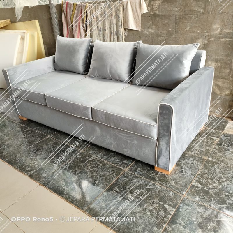 Sofa modern kekinian 3 seater terbaru furniture jepara ( sofa tv / sofa keluarga / sofa tamu )