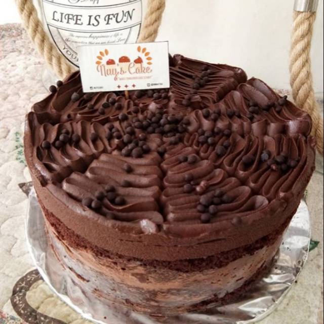 

Kue Ulang Tahun Butter Cream Diameter 20cm