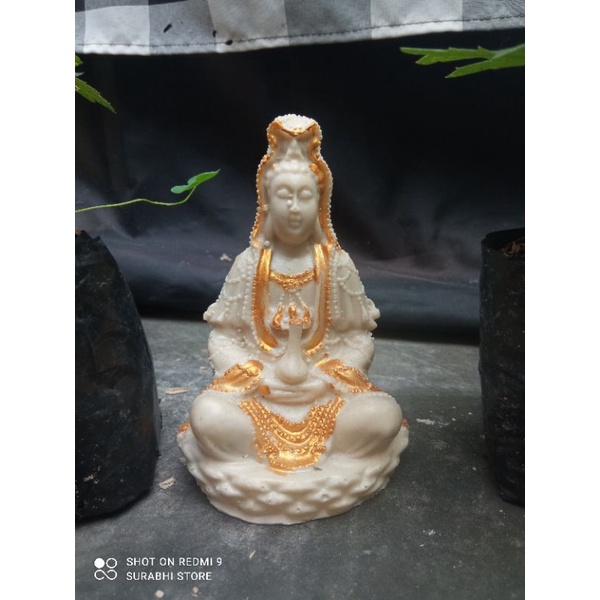 patung Dewi Kwan Im Kwan Yin Resin