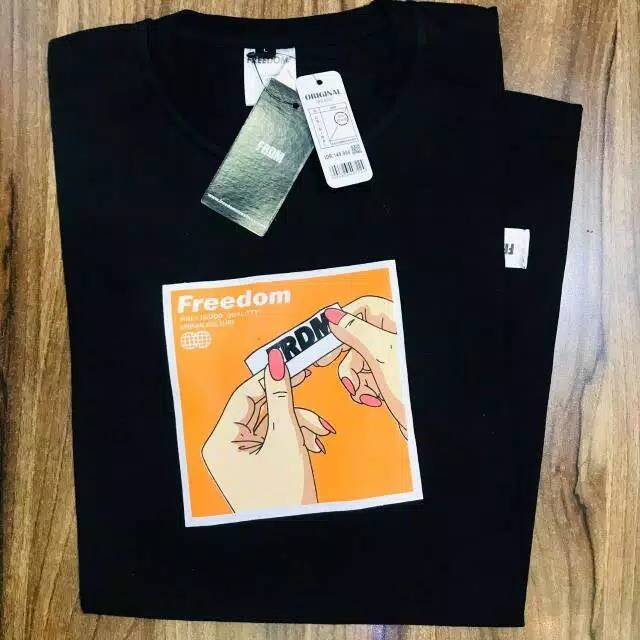 KAOS DISTRO FREEDOM PROMO BAJU PROBLEM CLUB DISKON PAKAIAN PRIA BOOMBOGIE ATASAN WANITA ORIGINAL