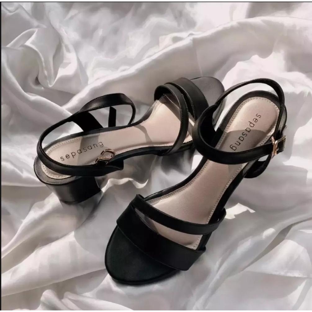 SANDAL HEELS PESTA WANITA KEKINIAN VIRAL TERLARIS/SANDAL WANITA HAK 5CM TERMURAH