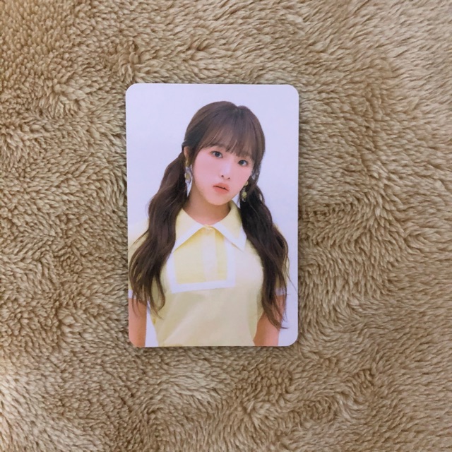 IZ*ONE Heart*Iz Pop Up Store Yena Photocard