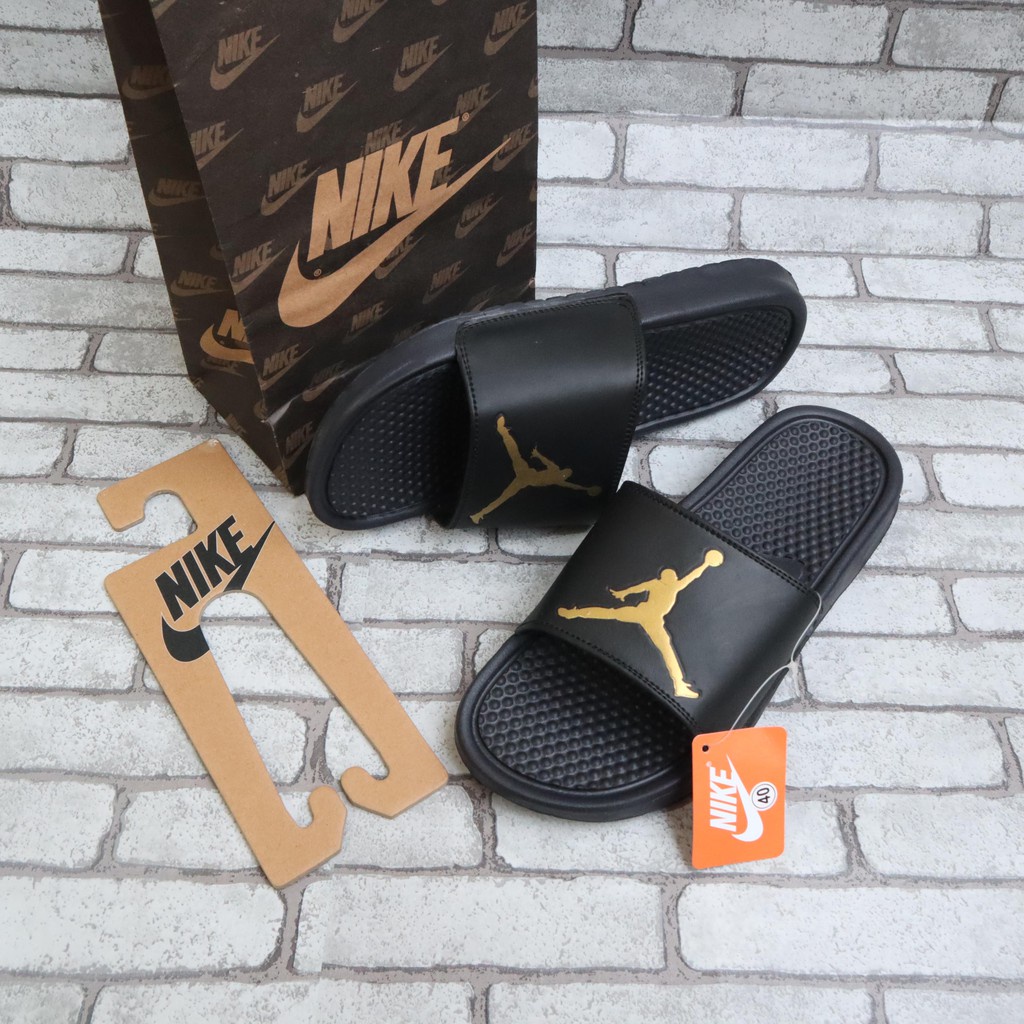 SENDAL FLIP FLOP SLIP SANDAL SPORT KASUAL COWO CEWE DEWASA KARET PRIA SLIDE HITAM GOLD