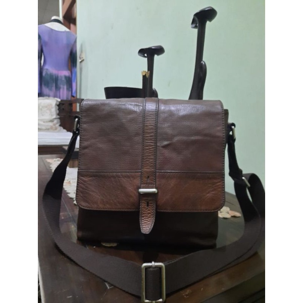 Fossil Tas Selempang Second