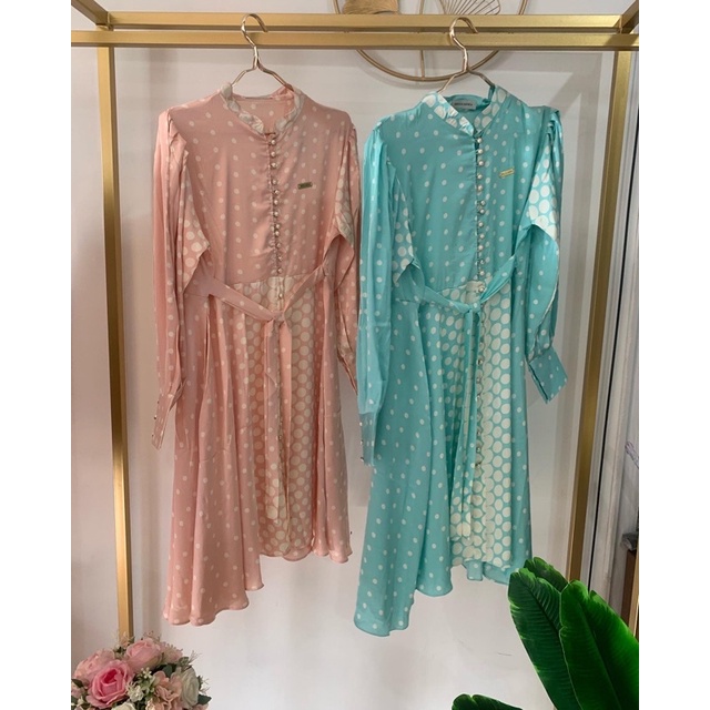 Tunik Polkadot Satin Silk Shellasaukia