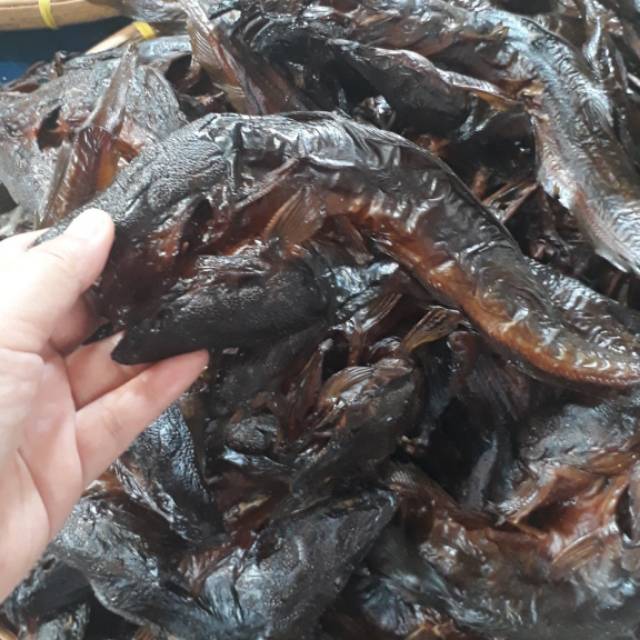 

Ikan Sale 250 gr /Ikan Asap /Nurung Kerah
