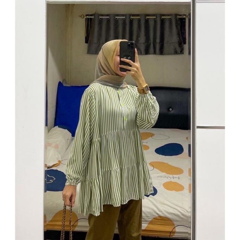 Salora Blouse Salur Rayon Atasan Salur Ruffle Wanita Premium