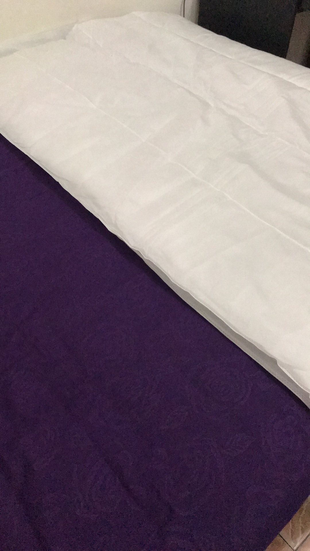 Quilt, Sejuk Putih 200x150 Cm, Selimut Adem, Perlengkapan Tidur Si1229